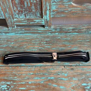 Sport2People Black Running Belt with Silver Accents